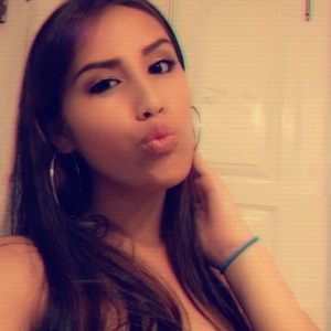 Meet your Posher, Aniya